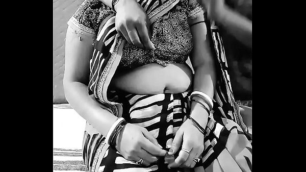 She left me in the middle than i masturbate alone