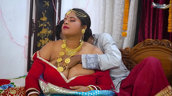 DESI NEWLY MARRIED HUSBAND WIFE HARDCORE FUCK AT FIRST NIGHT FULL MOVIE (HINDI AUDIO)