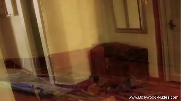 Brunette Lady Dance And Seduce Her Lover Making To Feel